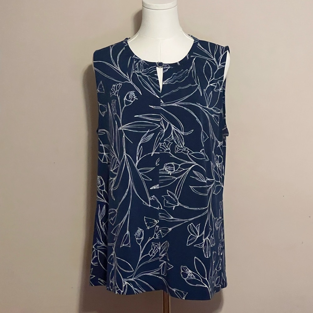 Liz Claiborne Blue Floral Sleeveless Blouse